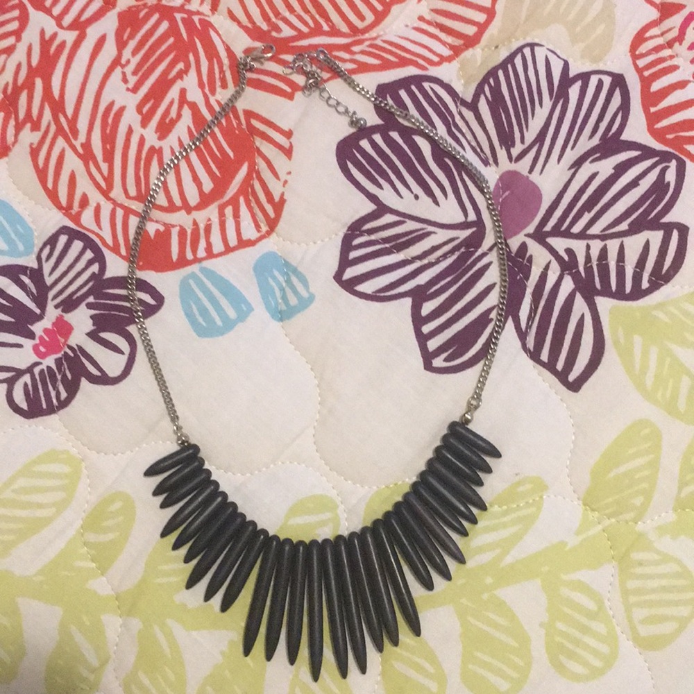 Black Point Necklace
